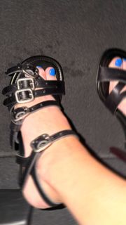 Loreto Peralta feet photo 9