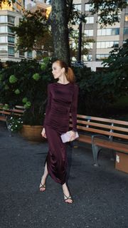 Loreto Peralta feet photo 1