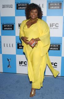 Loretta Devine feet photo 5