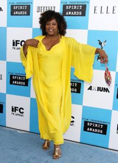 Loretta Devine feet photo 4