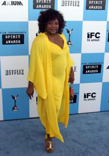Loretta Devine feet photo 1