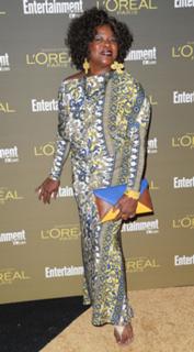 Loretta Devine feet photo 13
