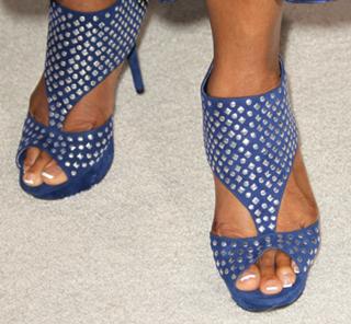 Loretta Devine feet photo 17