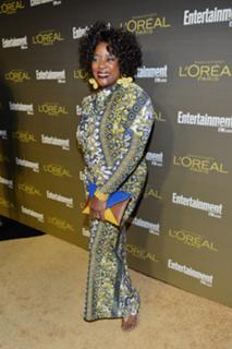 Loretta Devine feet photo 5