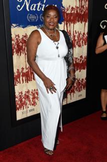 Loretta Devine feet photo 16