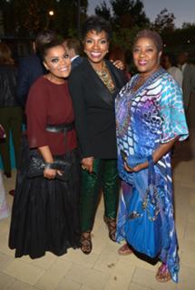 Loretta Devine feet photo 15