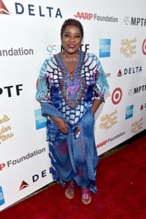 Loretta Devine feet photo 12