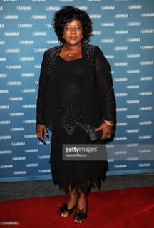 Loretta Devine feet photo 3