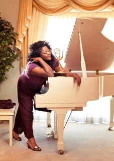 Loretta Devine feet photo 5