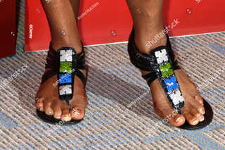 Loretta Devine feet photo 15