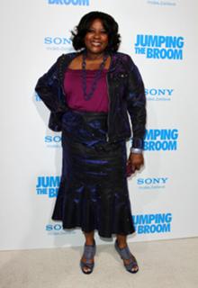 Loretta Devine feet photo 3