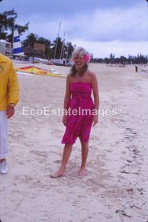 Loretta Swit feet photo thumbnail