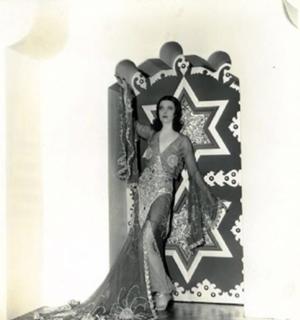 Loretta Young feet photo 20