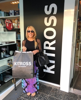 Lori Greiner feet photo thumbnail