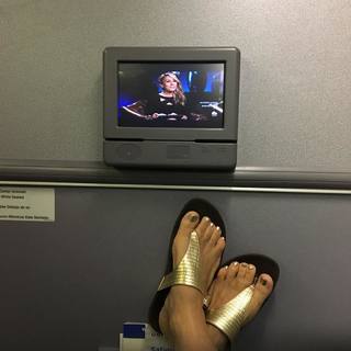 Lori Greiner feet photo thumbnail