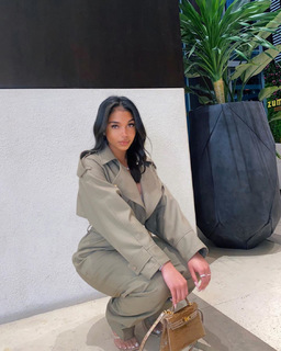 Lori Harvey feet photo thumbnail