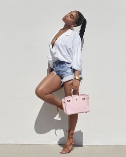 Lori Harvey feet photo thumbnail