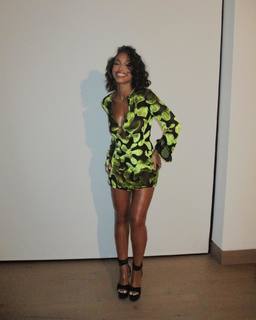 Lori Harvey feet photo thumbnail