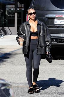 Lori Harvey feet photo thumbnail