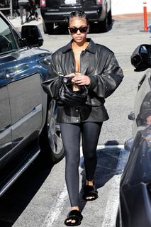 Lori Harvey feet photo thumbnail