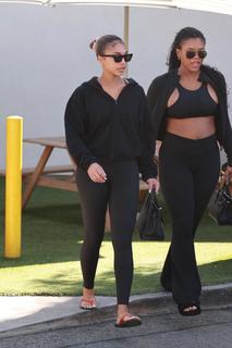 Lori Harvey feet photo thumbnail