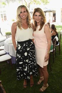 Lori Loughlin feet photo thumbnail