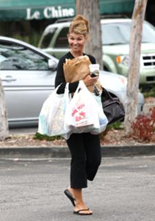 Lori Loughlin feet photo thumbnail