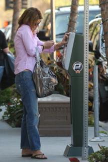 Lori Loughlin feet photo thumbnail