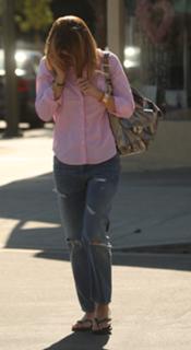 Lori Loughlin feet photo thumbnail