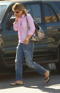 Lori Loughlin feet photo thumbnail