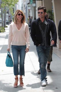 Lori Loughlin feet photo thumbnail
