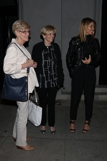 Lori Loughlin feet photo thumbnail
