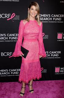 Lori Loughlin feet photo thumbnail