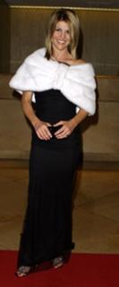 Lori Loughlin feet photo thumbnail
