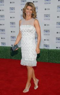 Lori Loughlin feet photo thumbnail