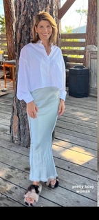Lori Loughlin feet photo thumbnail