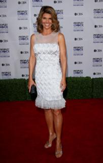 Lori Loughlin feet photo thumbnail