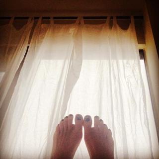 Lori Petty feet photo 11
