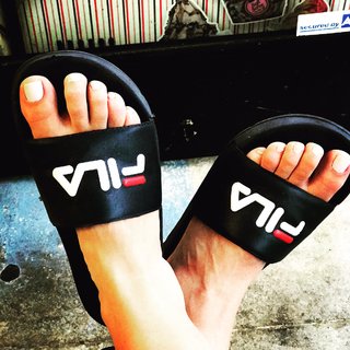 Lori Petty feet photo 11