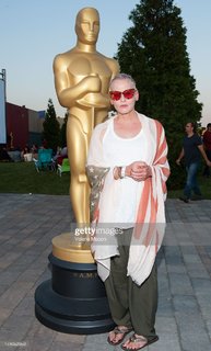 Lori Petty feet photo 14