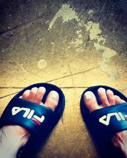 Lori Petty feet photo 2