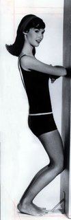 Lori Saunders feet photo 11