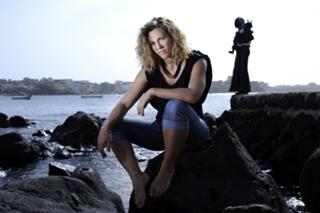 Lorie feet photo thumbnail