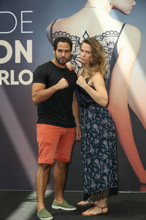 Lorie feet photo thumbnail