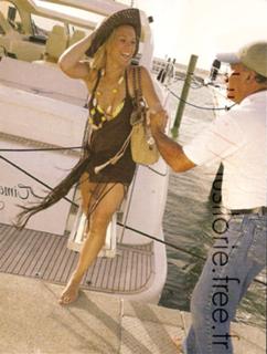 Lorie feet photo thumbnail