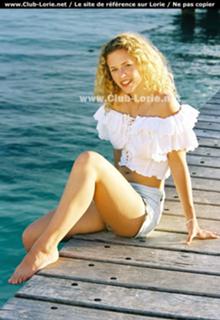 Lorie feet photo thumbnail