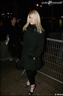 Lorie feet photo thumbnail