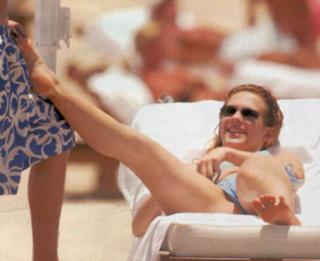 Lorie feet photo thumbnail