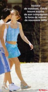 Lorie feet photo thumbnail