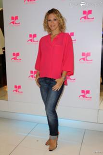 Lorie feet photo thumbnail